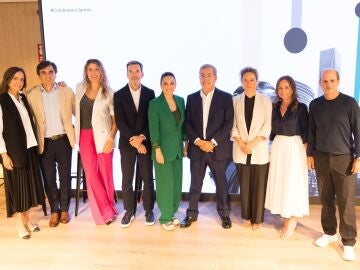 Dentsu celebra medio siglo de vida gestionando un tercio del mercado publicitario en España