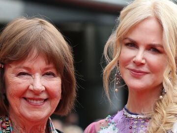 Nicole Kidman junto a su madre, Janelle Ann, en 2018