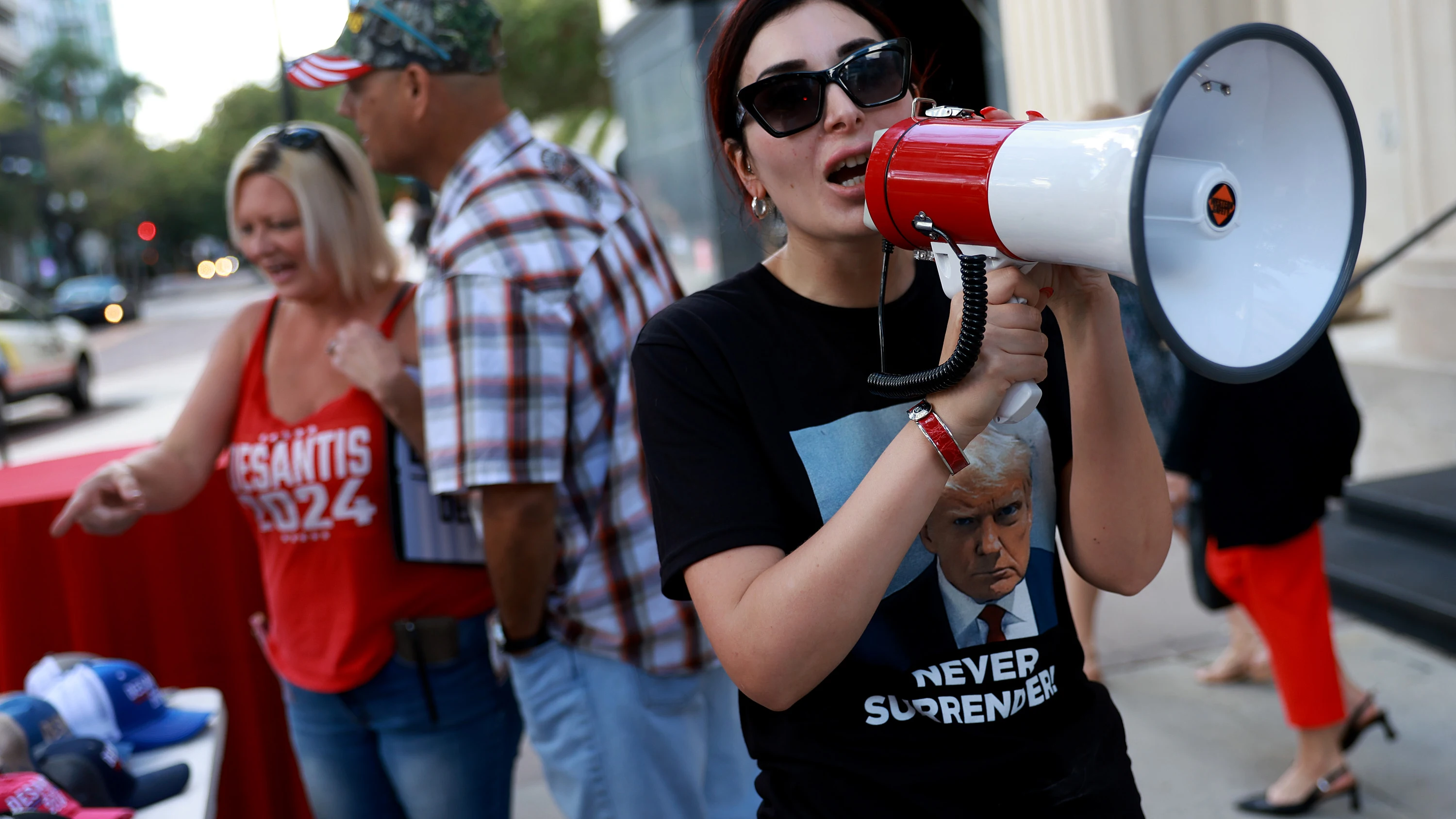 Laura Loomer Laura Loomer