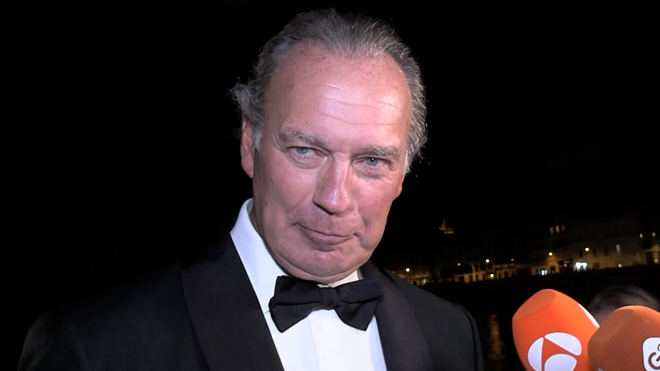 Bert&iacute;n Osborne
