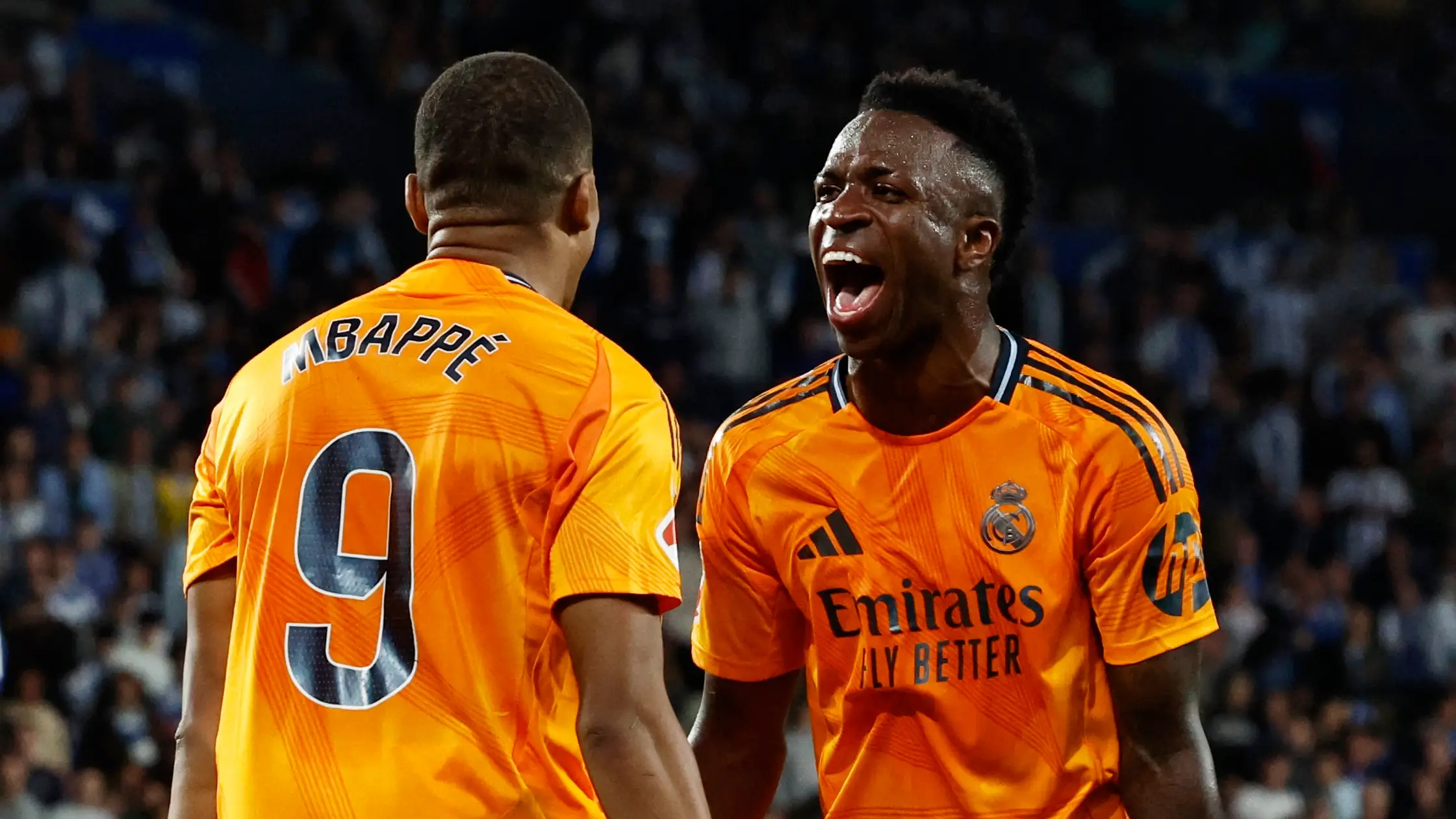 Mbappé y Vinícius celebran un gol ante la Real Sociedad Mbappé y Vinícius celebran un gol ante la Real Sociedad