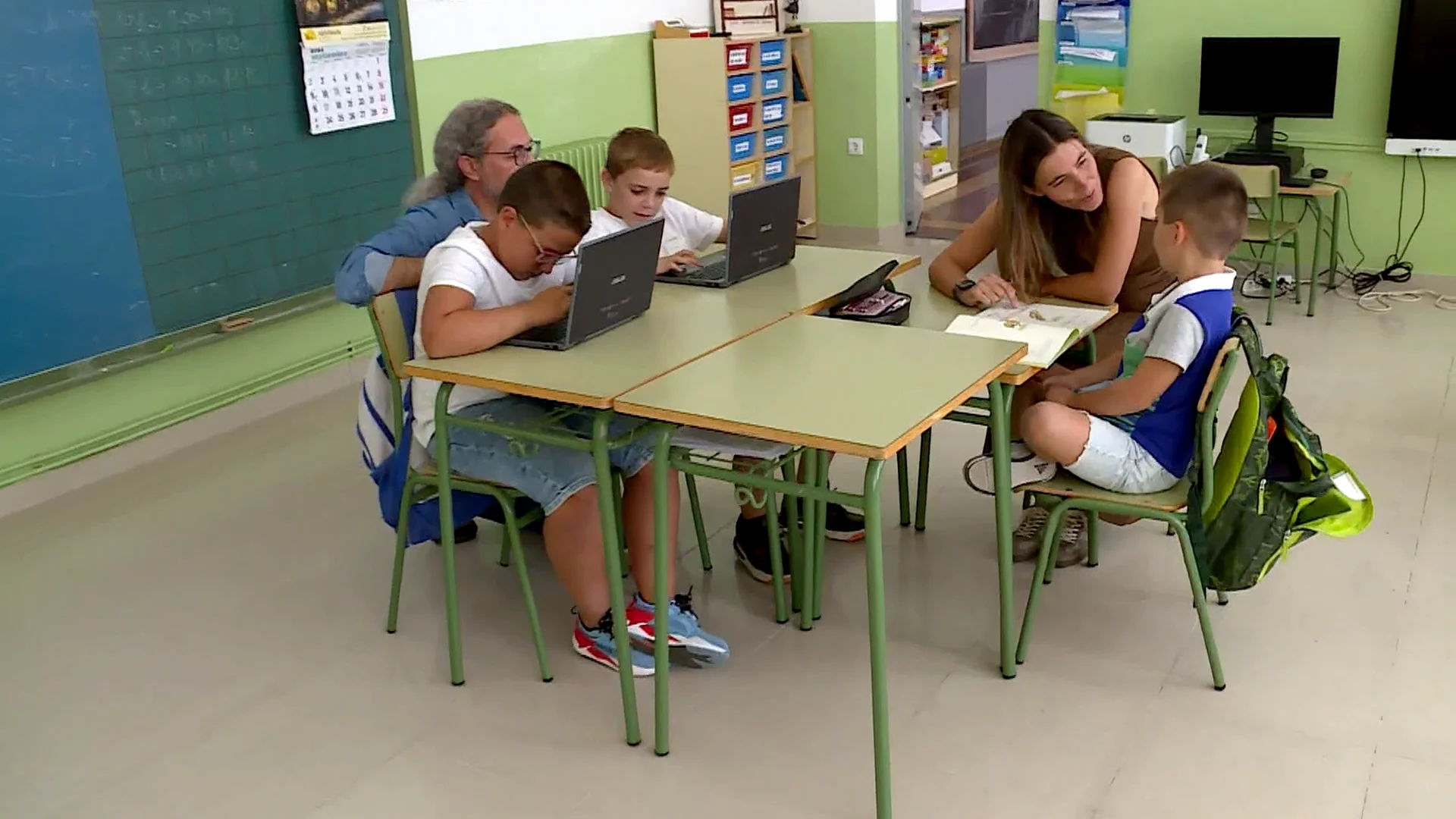 Una escuela rural con tres alumnos Una escuela rural con tres alumnos