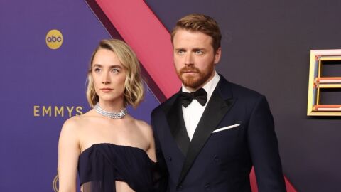 Saoirse Ronan y Jack Lowden en los Emmy 2024