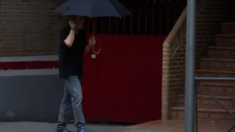 Lluvia, olas y viento activan mañana los avisos en siete provincias Lluvia, olas y viento activan mañana los avisos en siete provincias