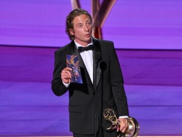 Jeremy Allen White, mejor actor en los Emmy por The Bear