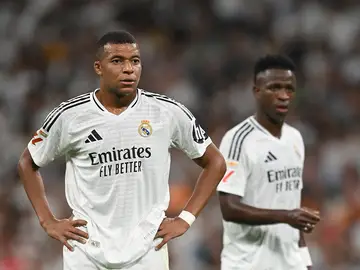Kylian Mbappé y Vinicius Jr durante el Real Madrid-Betis de Liga Kylian Mbappé y Vinicius Jr durante el Real Madrid-Betis de Liga