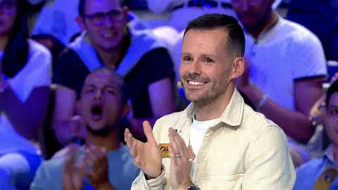 Carlos coge carrerilla: le roba el gran premio a Amanda y llega a la final Carlos coge carrerilla: le roba el gran premio a Amanda y llega a la final