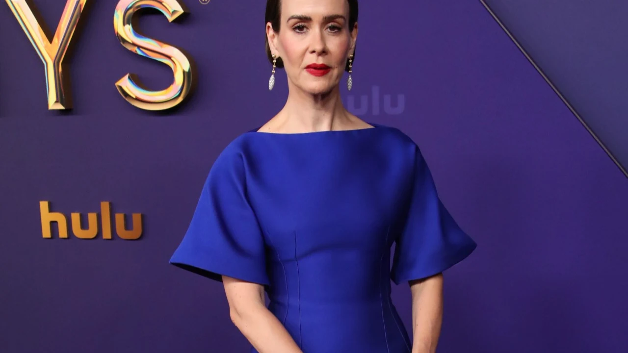 Sarah Paulson en los Emmy 2024 Sarah Paulson en los Emmy 2024