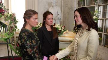 Alyssa Milano, Holly Marie Combs y Rose McGowan como Phoebe, Piper y Paige en Embrujadas