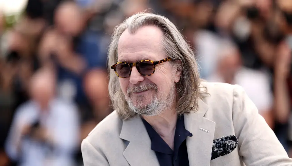 Gary Oldman Gary Oldman