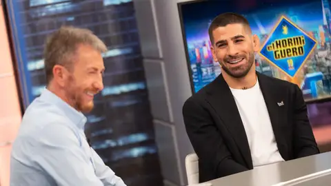 La filosofía de Ilia Topuria: "Intento aprender de cada lección que la vida me da" La filosofía de Ilia Topuria: "Intento aprender de cada lección que la vida me da"