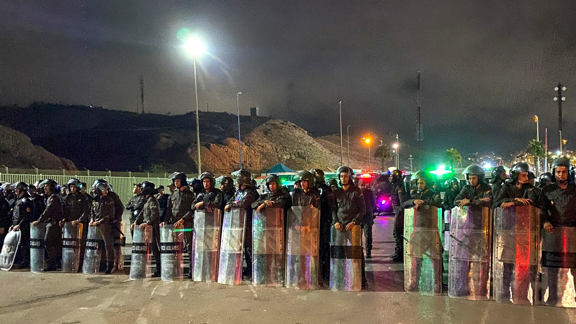 Fuerzas antidisturbios marroquíes Fuerzas antidisturbios marroquíes