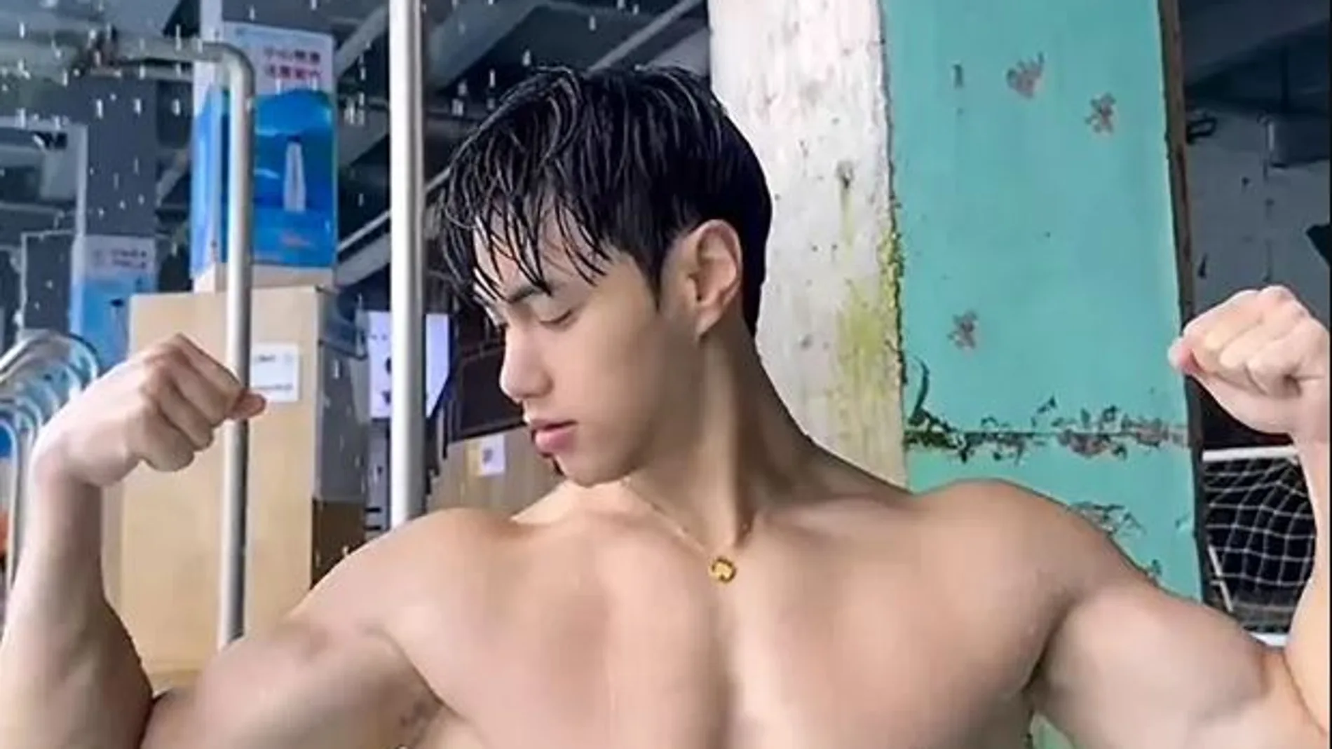 El culturista e influencer Liu Can El culturista e influencer Liu Can