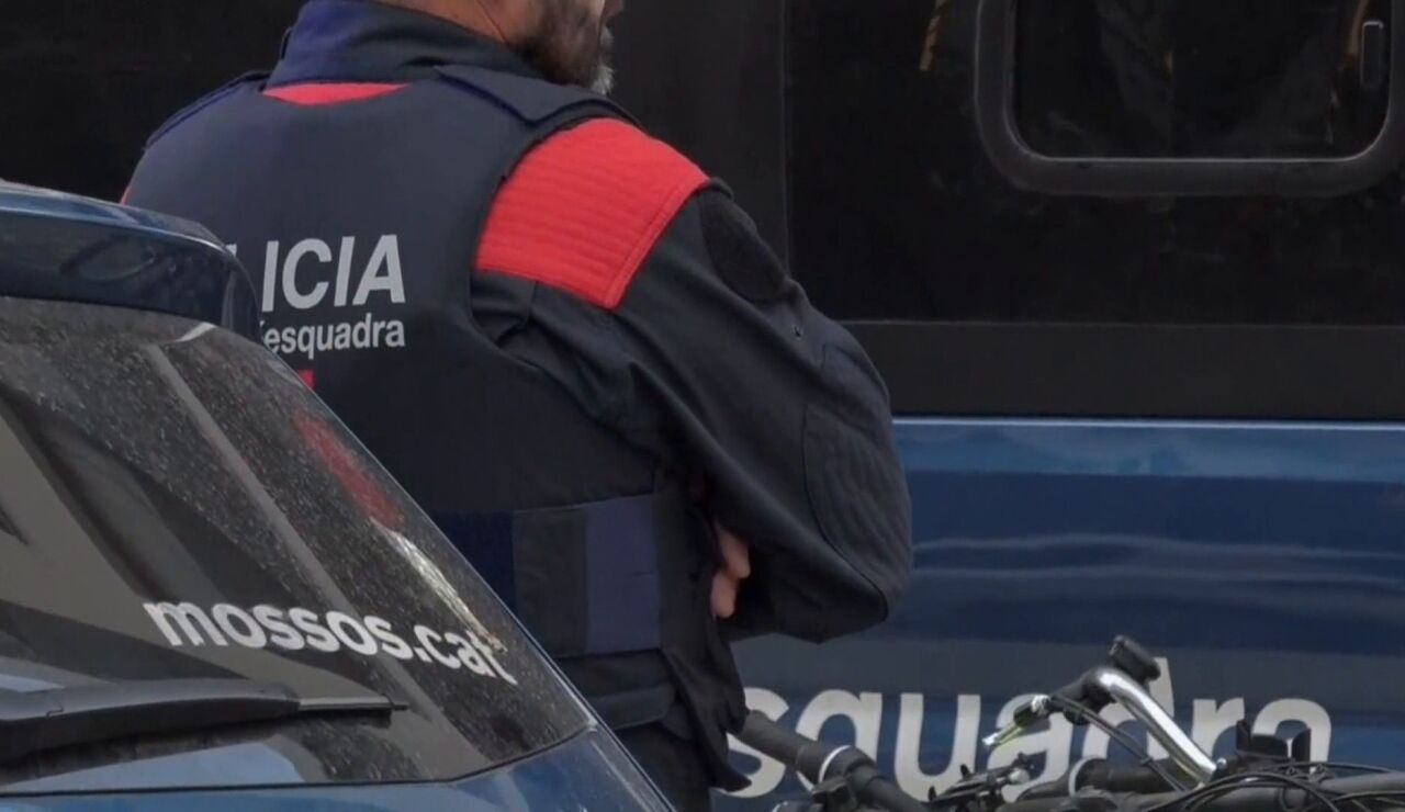 Mossos D&acute;Esquadra