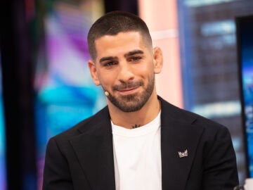 Ilia Topuria, sobre su complicada infancia: "Los aprendizajes del pasado formaron a la persona que soy"