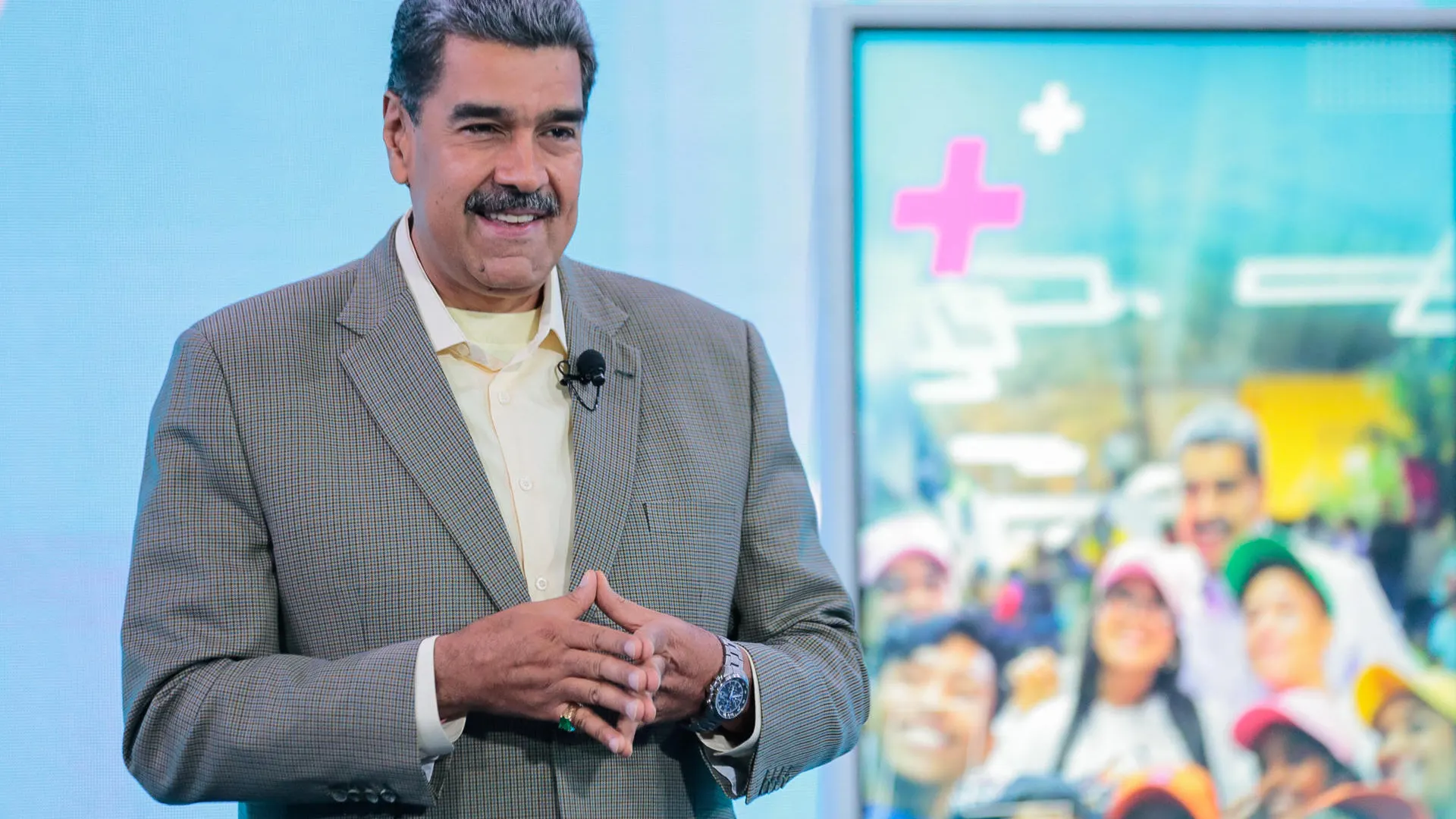 Nicol&aacute;s Maduro, durante su programa de televisi&oacute;n 'Con Maduro +'