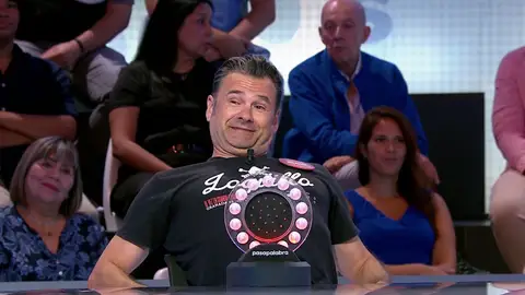 ¡Vaya pista! Iñaki López ‘aclara’ una gran duda a Manu y a Nacho en su duelo musical ¡Vaya pista! Iñaki López ‘aclara’ una gran duda a Manu y a Nacho en su duelo musical