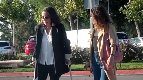 El último adiós a Jimmy-Giménez-Arnau, marcado por la ausencia de los Bordiú El último adiós a Jimmy-Giménez-Arnau, marcado por la ausencia de los Bordiú