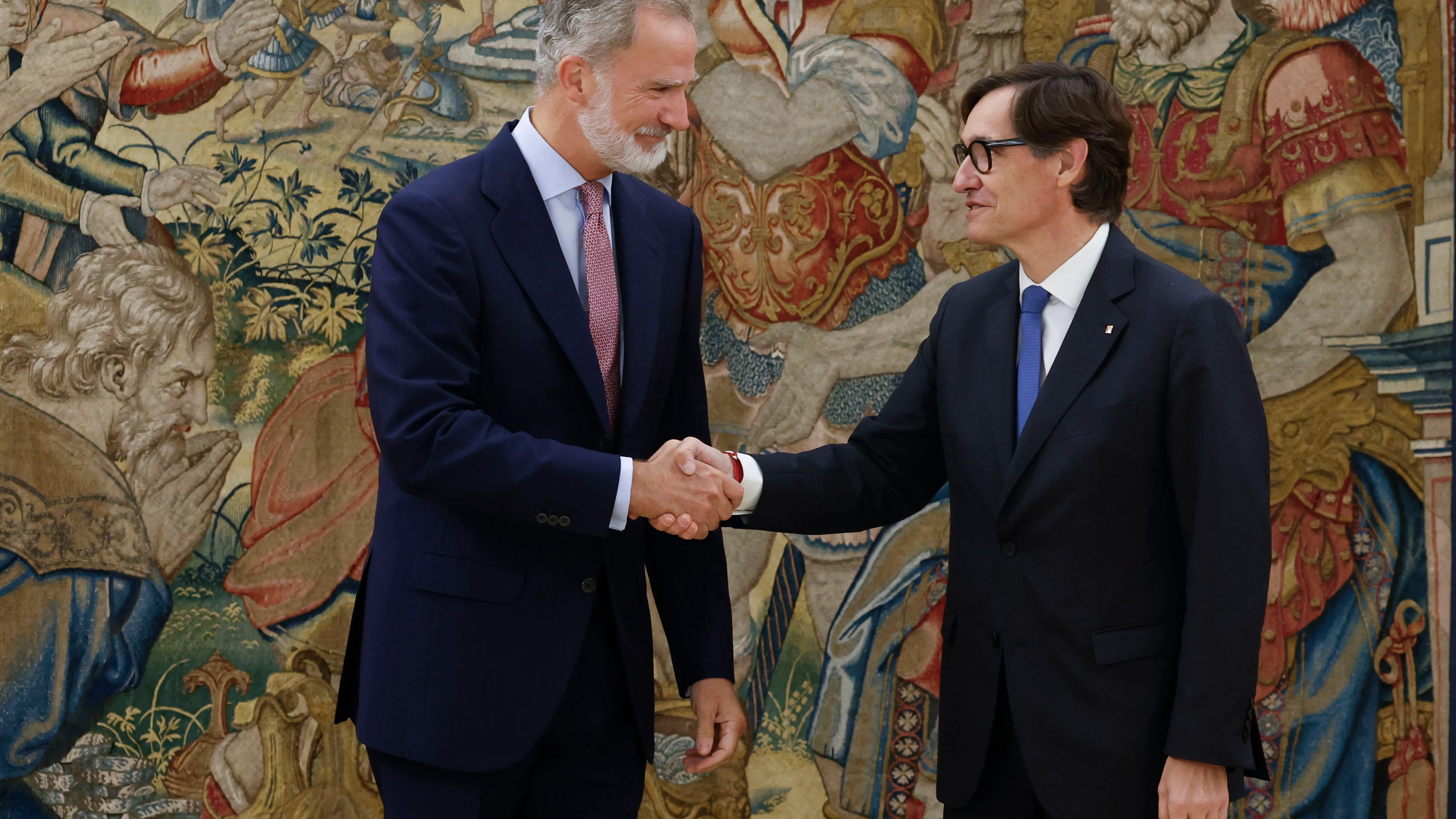 El rey Felipe VI recibe en audiencia al presidente de la Generalitat, Salvador Illa