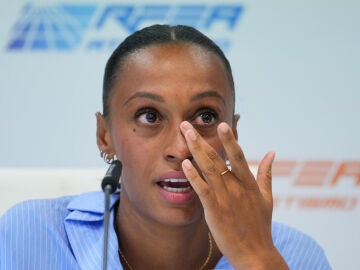 Ana Peleteiro durante la rueda de prensa