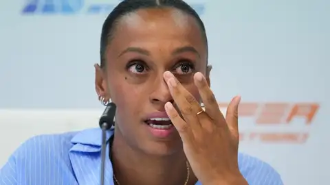 Ana Peleteiro durante la rueda de prensa Ana Peleteiro durante la rueda de prensa