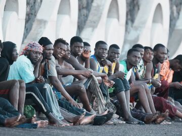 Llegan a Canarias once embarcaciones con más de 630 migrantes