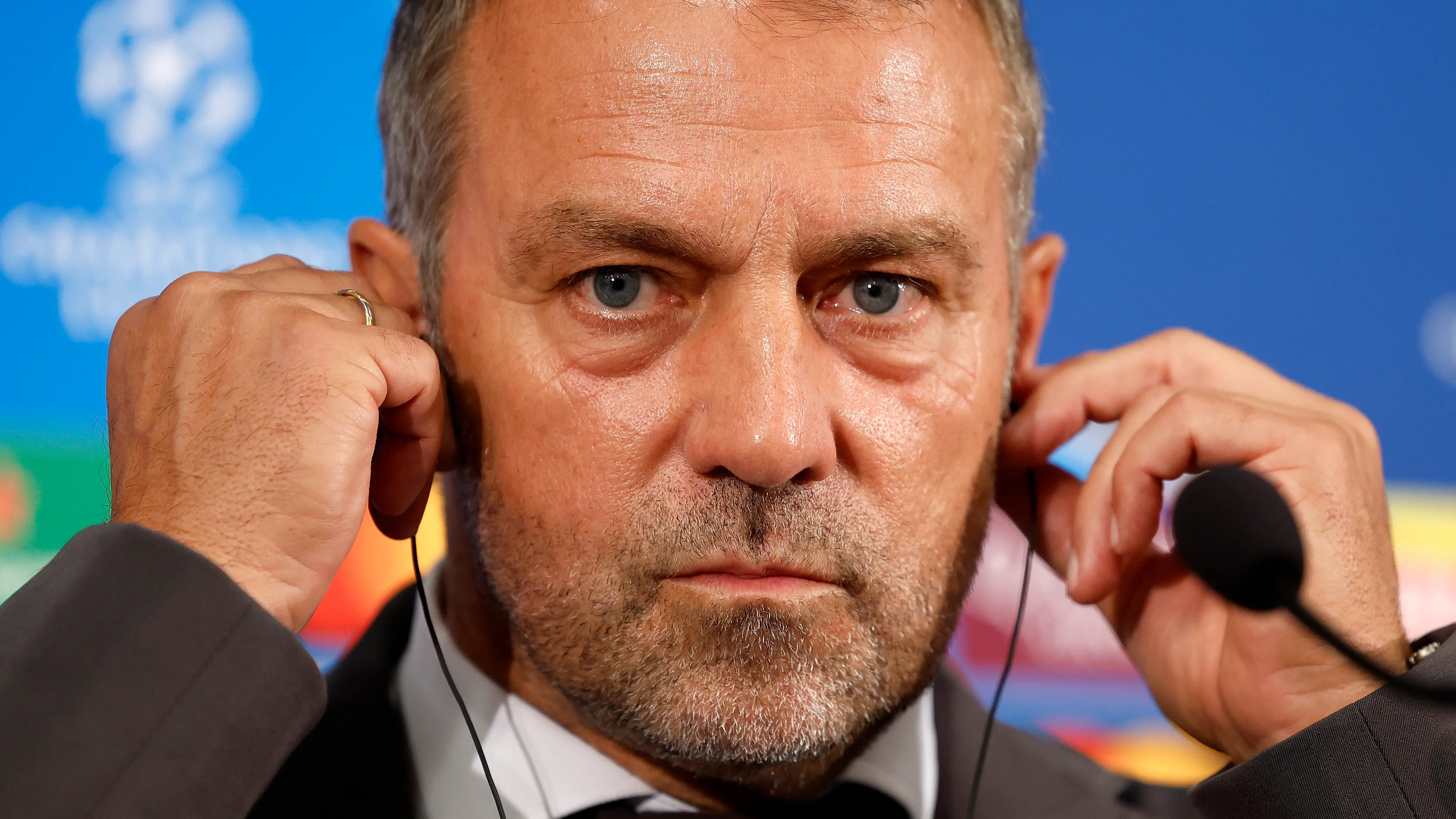 Hansi Flick, entrenador del Bar&ccedil;a, durante una rueda de prensa