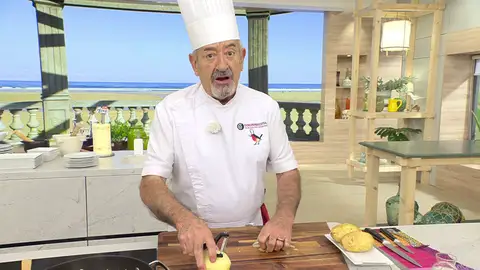 Arguiñano, sobre lo ocurrido en el mar de Zarauz: "Hacía muchos años que no se veía" Arguiñano, sobre lo ocurrido en el mar de Zarauz: "Hacía muchos años que no se veía"