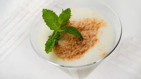 Una sopa fría de melón y coco para coronar la primera semana de la nueva temporada de Arguiñano Una sopa fría de melón y coco para coronar la primera semana de la nueva temporada de Arguiñano