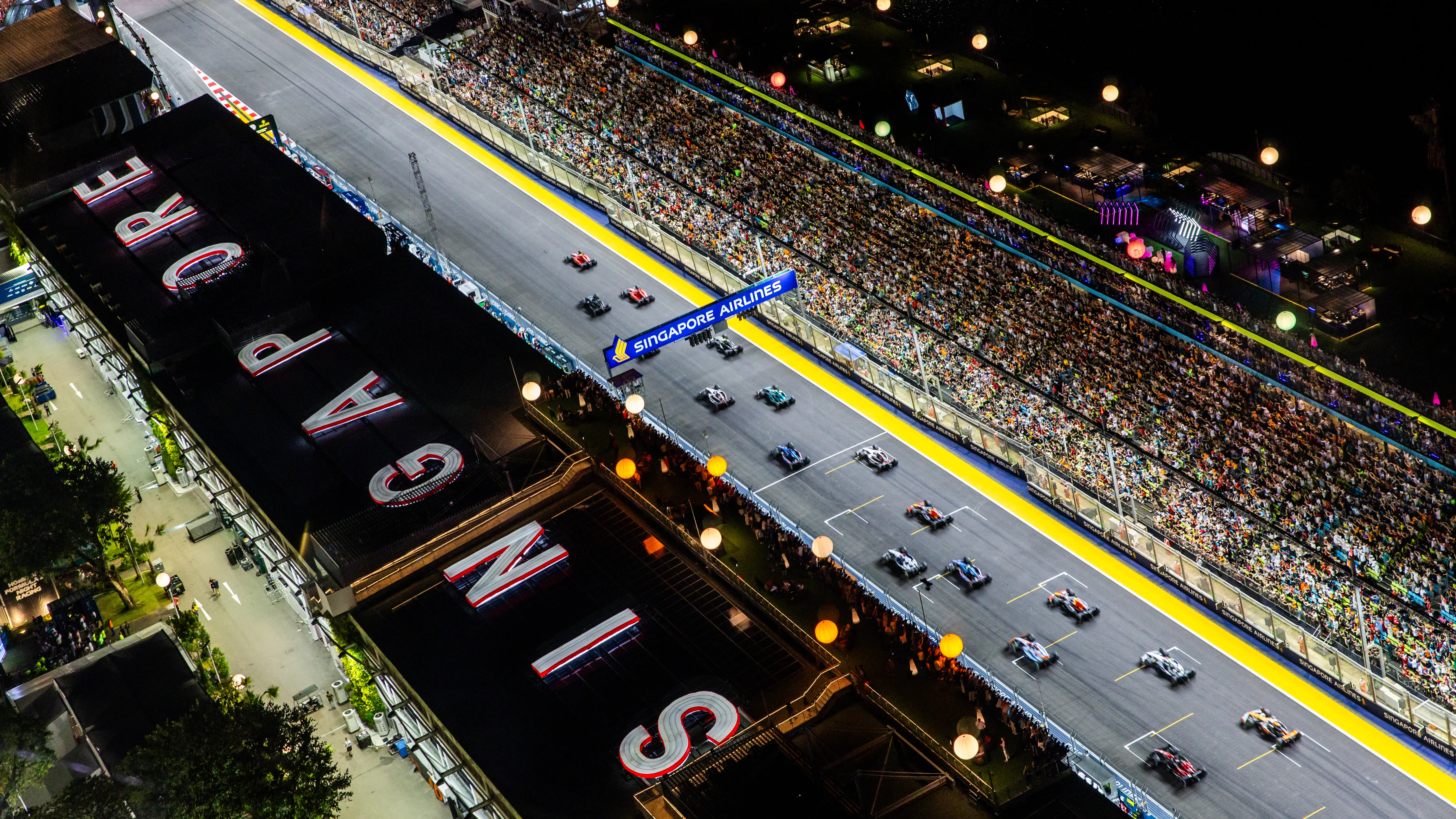 Imagen de la salida del GP de Singapur de 2023