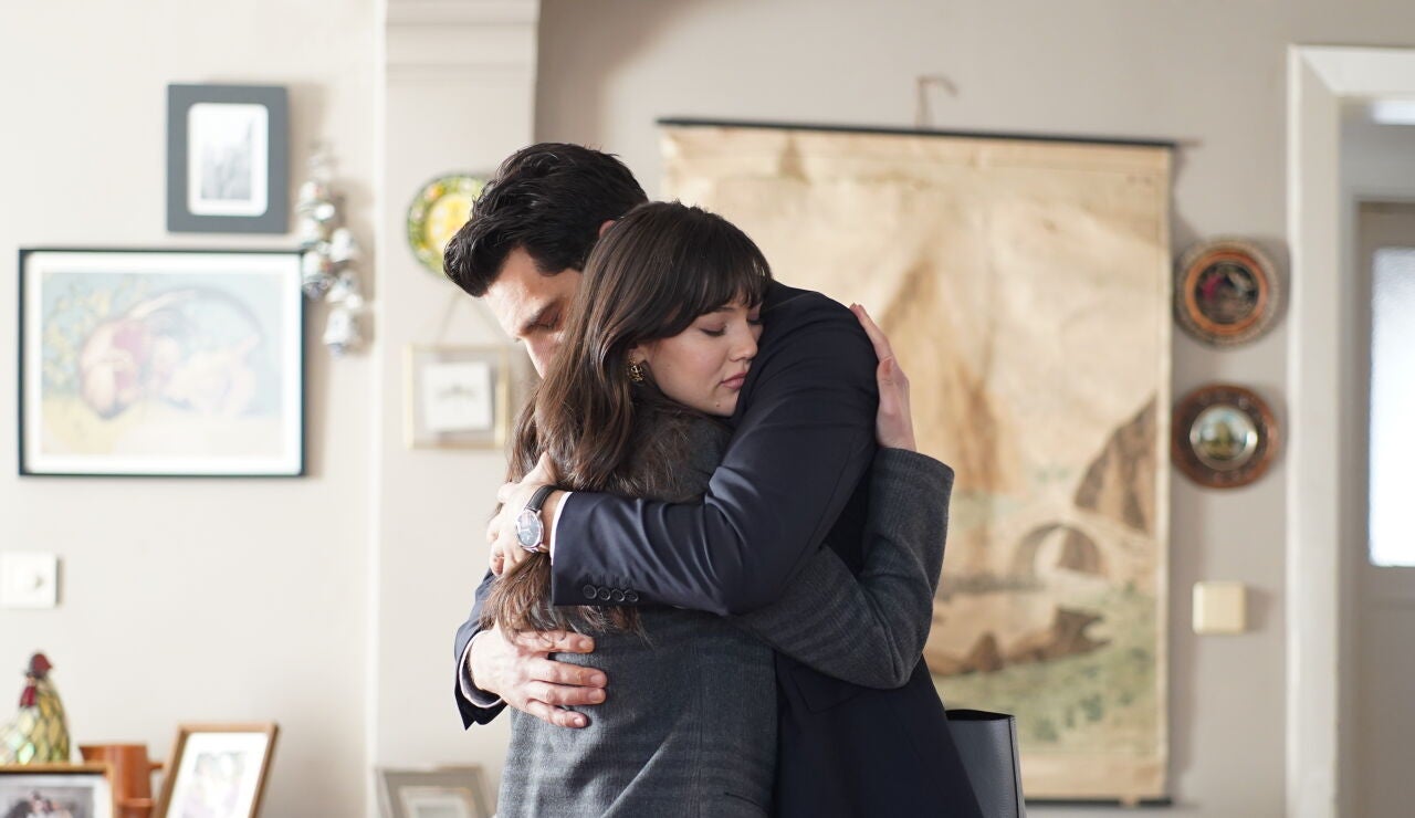 La historia de Ilgaz y Ceylin llega a su fin con un emotivo mensaje final: as&iacute; ha sido el &uacute;ltimo cap&iacute;tulo de Secretos de familia