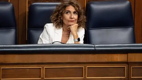 El Congreso vuelve a examinar el jueves la senda de déficit sin que estén asegurados los apoyos suficientes El Congreso vuelve a examinar el jueves la senda de déficit sin que estén asegurados los apoyos suficientes