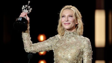 Cate Blanchett, emocionada en el Festival de San Sebastián con su Premio Donostia