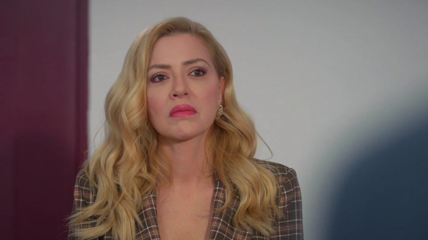 Nebahat desafía a Akif en el juicio y acaba arruinando sus planes: “No quiero divorciarme” Nebahat desafía a Akif en el juicio y acaba arruinando sus planes: “No quiero divorciarme”