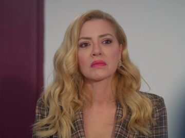 Nebahat desaf&iacute;a a Akif en el juicio y acaba arruinando sus planes: &ldquo;No quiero divorciarme&rdquo;