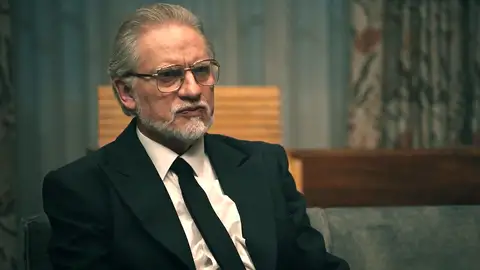 Damián anuncia a sus hijos un importante cambio en su testamento: ¡Digna heredará la mitad de la empresa cuando él muera! Damián anuncia a sus hijos un importante cambio en su testamento: ¡Digna heredará la mitad de la empresa cuando él muera!