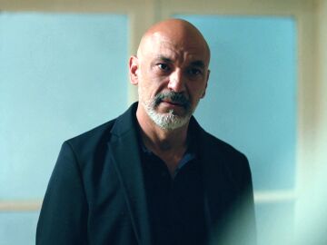 Ahmet, el personaje de Hermanos que se col&oacute; en el final de Secretos de familia