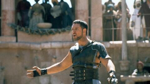 Russell Crowe en Gladiator en el año 2000