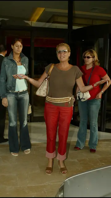 Mayte Zaldívar y sus hijas, Eloísa y Elia Muñoz Mayte Zaldívar y sus hijas, Eloísa y Elia Muñoz