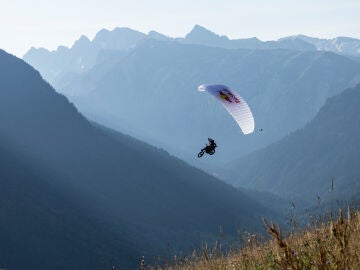 Hazaña de Tom Pagès en los Alpes