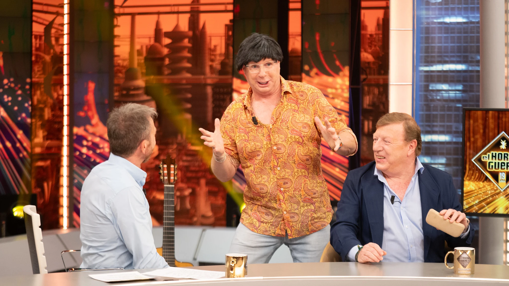 ¡Enhorabuena! César Cardaval cumple 20 visitas a El Hormiguero y entra en el Club Infinity ¡Enhorabuena! César Cardaval cumple 20 visitas a El Hormiguero y entra en el Club Infinity