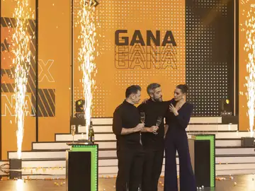 “Bebe para olvidar”: Iñaki López y Roberto Leal se enfrentarán a otro castigo de Atresmedia “Bebe para olvidar”: Iñaki López y Roberto Leal se enfrentarán a otro castigo de Atresmedia