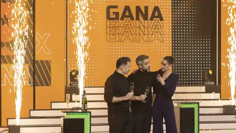 “Bebe para olvidar”: Iñaki López y Roberto Leal se enfrentarán a otro castigo de Atresmedia “Bebe para olvidar”: Iñaki López y Roberto Leal se enfrentarán a otro castigo de Atresmedia