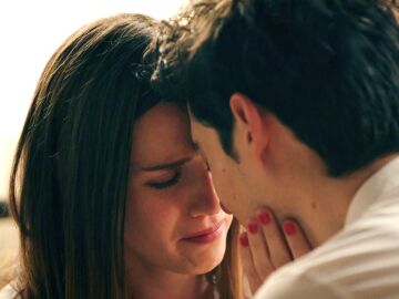 &ldquo;Ser&aacute; nuestro secreto m&aacute;s bonito&rdquo;: Claudia y Mateo pasan la noche juntos antes de separarse para siempre