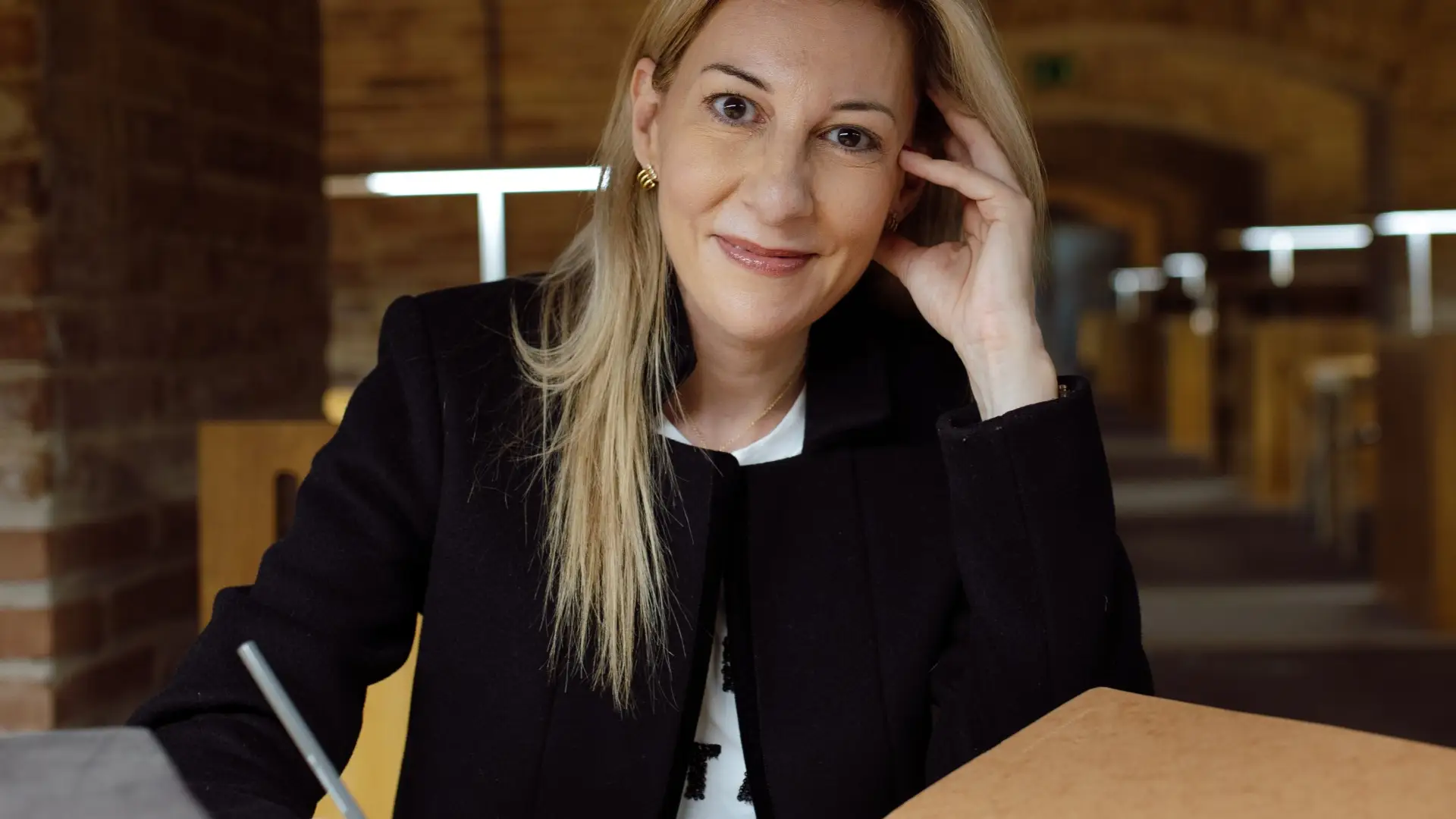 Eva García Sáenz de Urturi Eva García Sáenz de Urturi