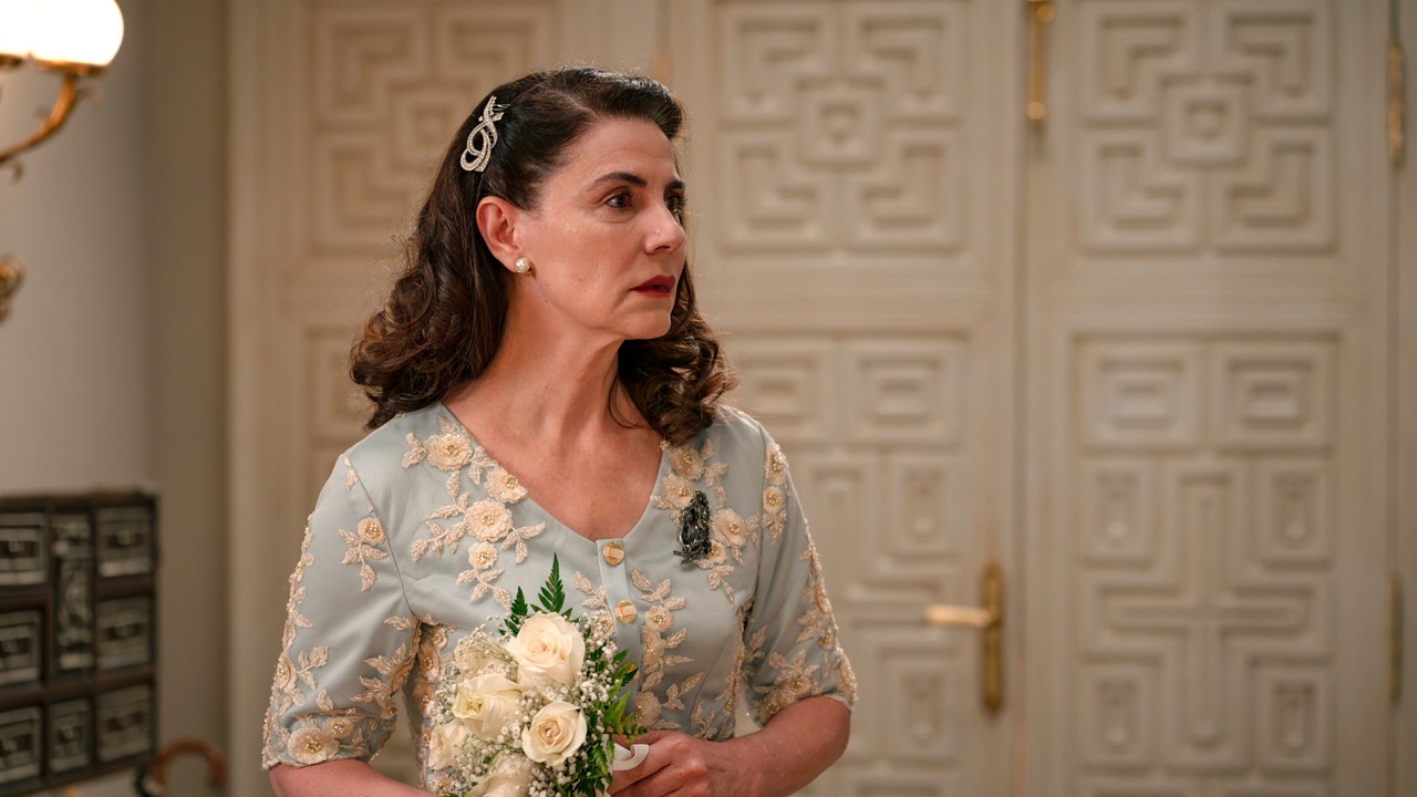 Capítulo 153 de Sueños de libertad; 27 de septiembre: Digna se entera de la verdad sobre la muerte de Gervasio minutos antes de su boda con Damián