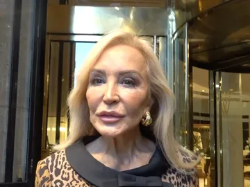 Carmen Lomana en un evento Carmen Lomana en un evento