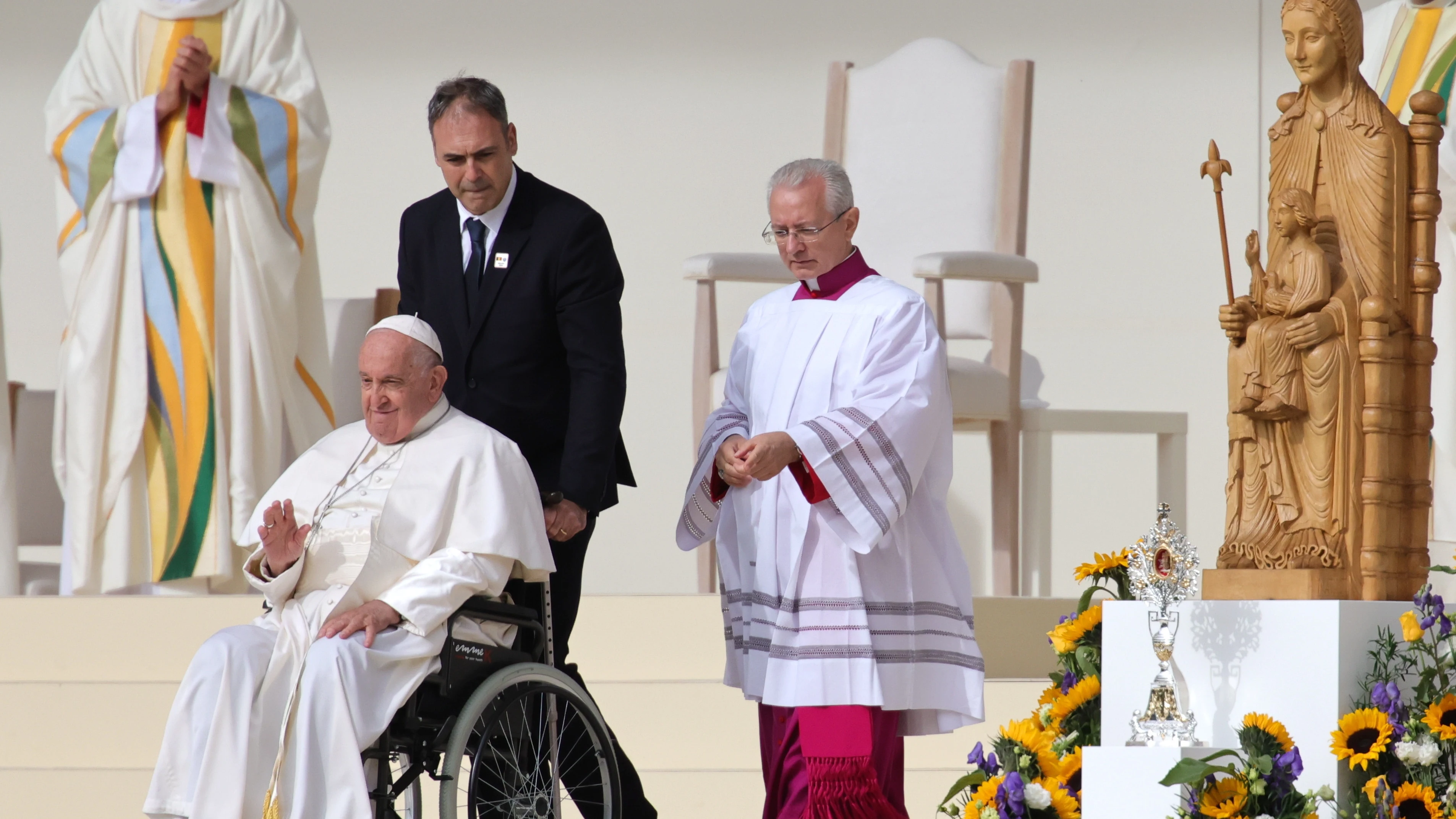 El papa Francisco asiste a la santa misa y beatificaci&oacute;n de Ana de Jes&uacute;s