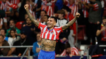 Ángel Correa celebra su gol al Madrid