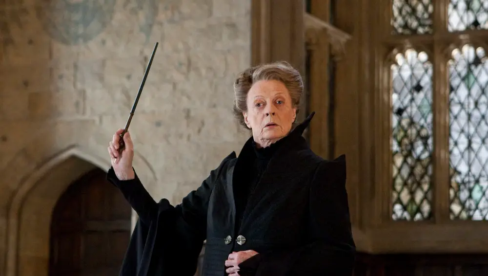 Maggie Smith como la profesora McGonagall en Harry Potter Maggie Smith como la profesora McGonagall en Harry Potter